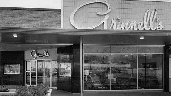 Frandor Shopping Center - Frandor Shopping Center Photo From Lansing State Journal (newer photo)